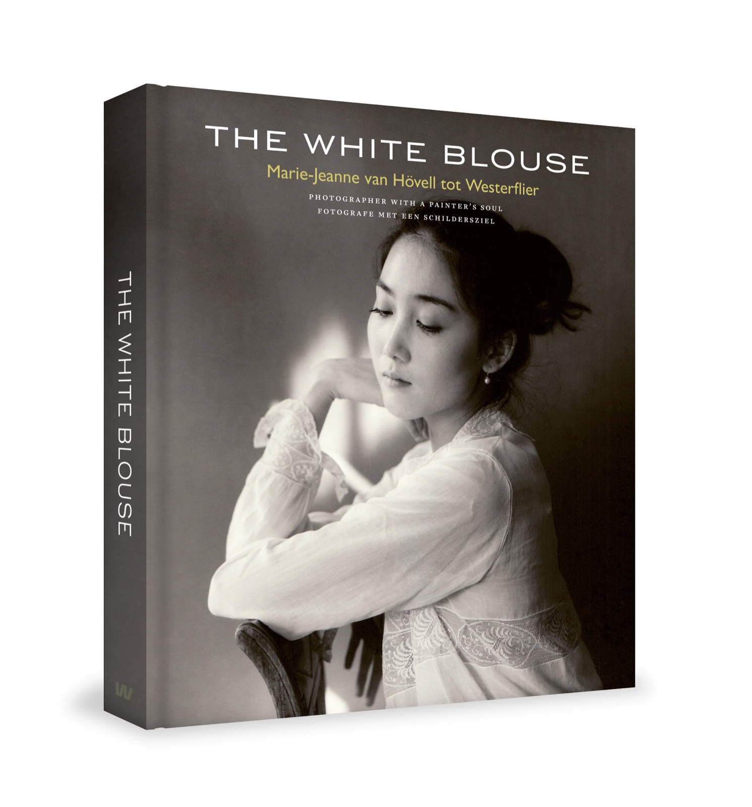 THE WHITE BLOUSE, photographer with a painter's soul